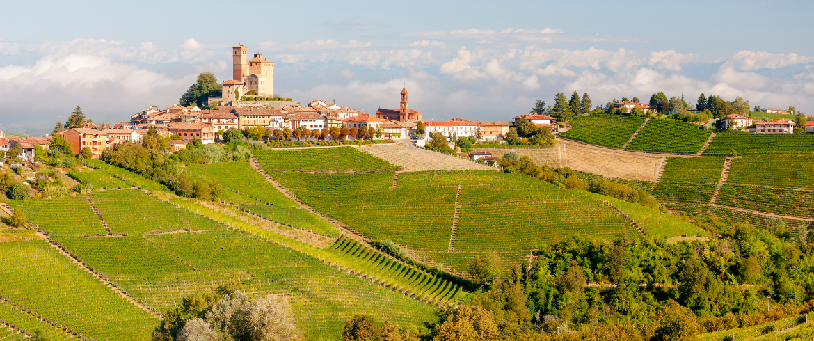 Le Langhe autentiche tra vigneti, borghi e ospitalità green